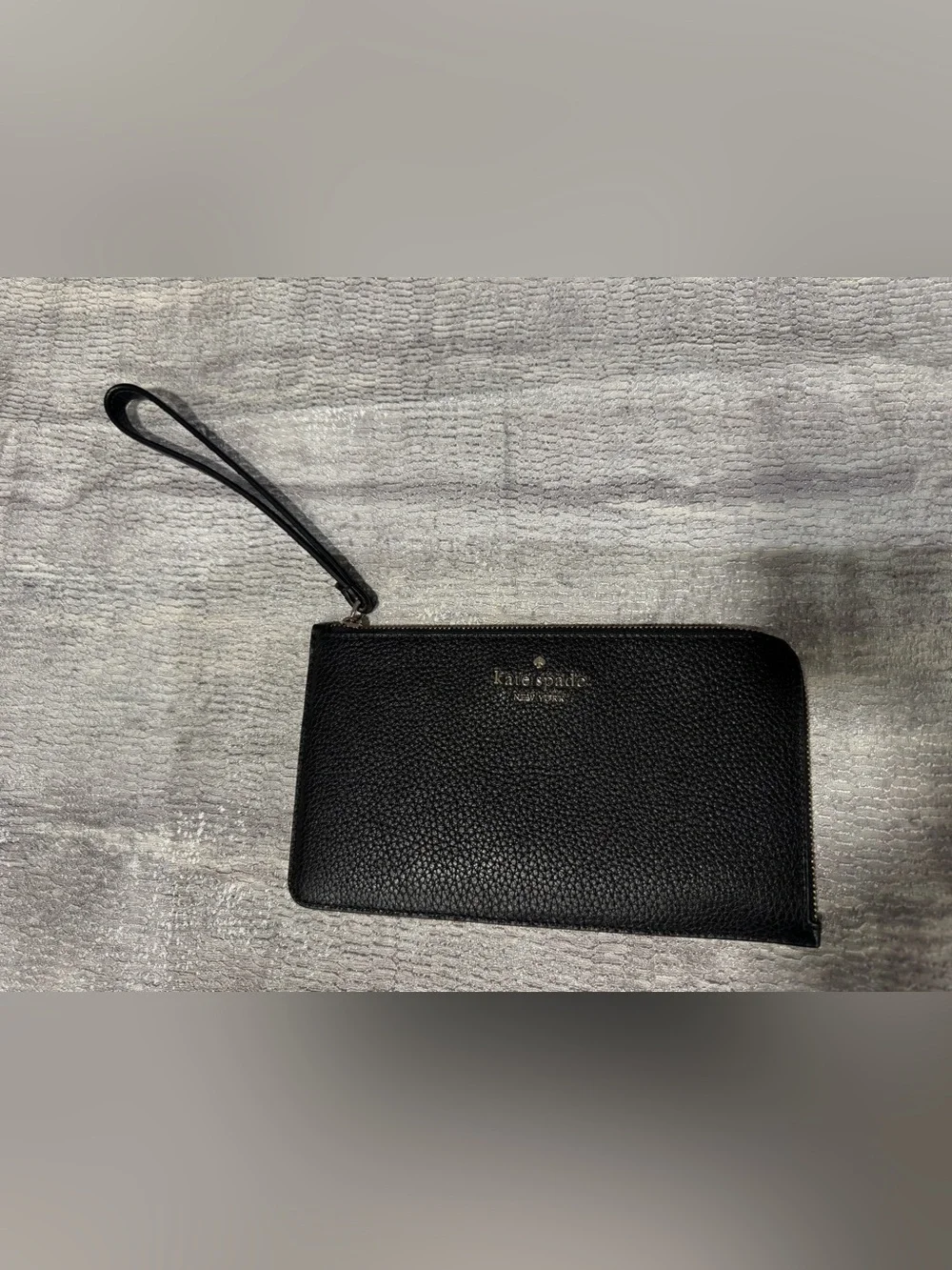 Kate Spade Wristlet - Pebbled Leather